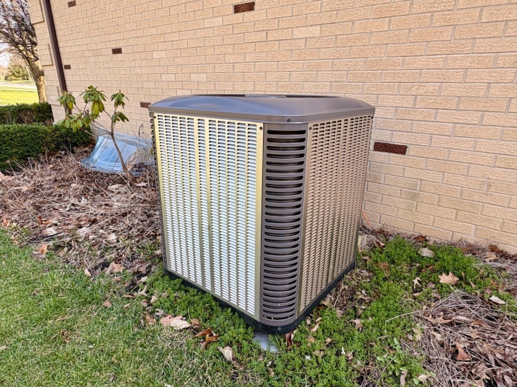 2533 Foxfire Lane, Findlay, 45840, 4 Bedrooms Bedrooms, ,3 BathroomsBathrooms,Residential,For Sale,Foxfire,20260964