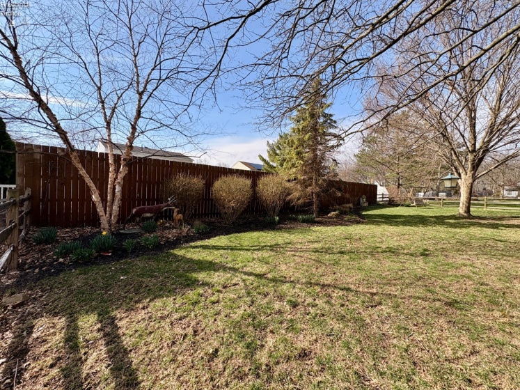 2533 Foxfire Lane, Findlay, 45840, 4 Bedrooms Bedrooms, ,3 BathroomsBathrooms,Residential,For Sale,Foxfire,20260964