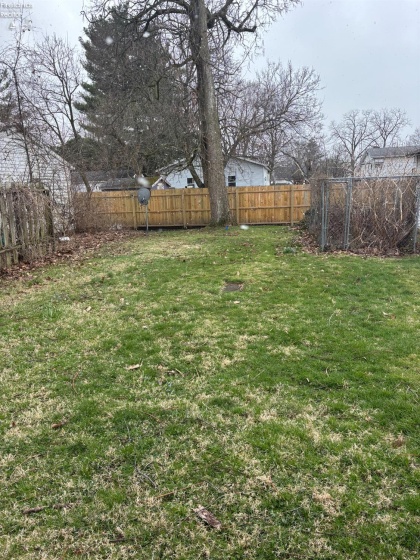 54 Raymond Avenue, Shelby, 44875, ,Multiple Units,For Sale,Raymond,20260968