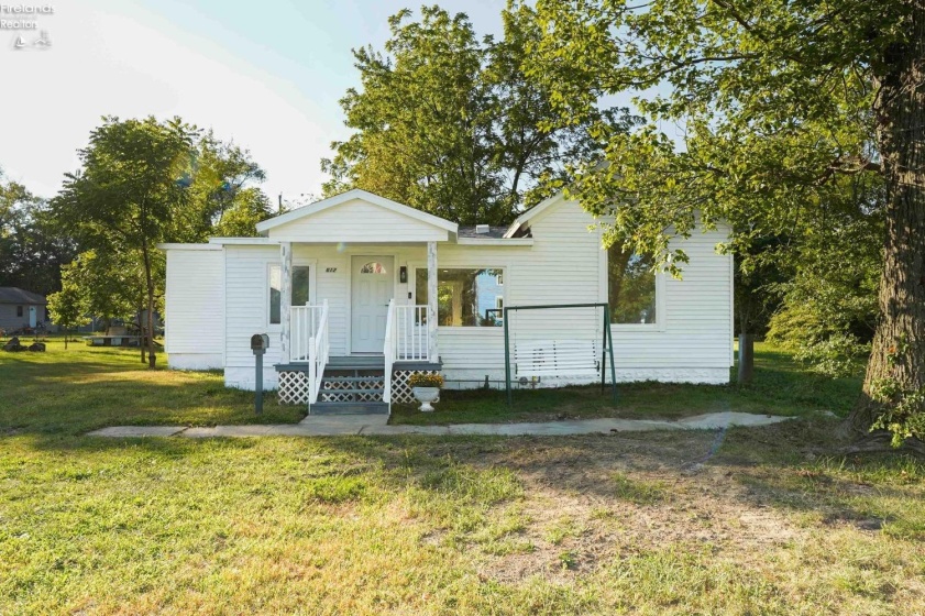 612 2nd Street, Fremont, 43420, 3 Bedrooms Bedrooms, ,2 BathroomsBathrooms,Residential,For Sale,2nd,20260967