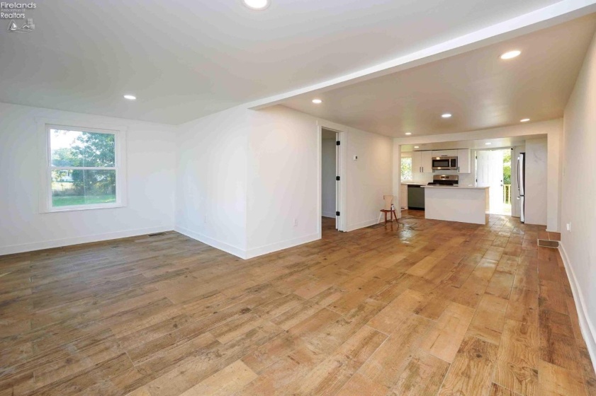 612 2nd Street, Fremont, 43420, 3 Bedrooms Bedrooms, ,2 BathroomsBathrooms,Residential,For Sale,2nd,20260967