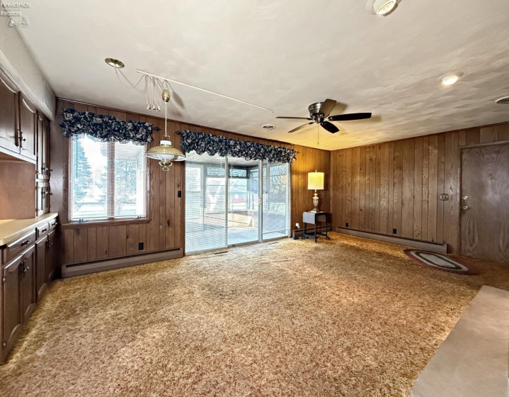 96 Lindsay Avenue, Tiffin, 44883, 3 Bedrooms Bedrooms, ,2 BathroomsBathrooms,Residential,For Sale,Lindsay,20260945