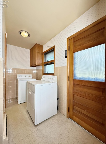 96 Lindsay Avenue, Tiffin, 44883, 3 Bedrooms Bedrooms, ,2 BathroomsBathrooms,Residential,For Sale,Lindsay,20260945