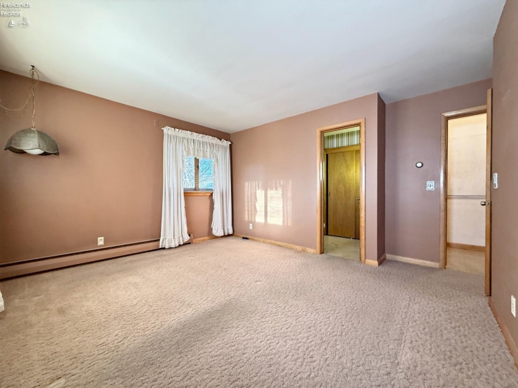 96 Lindsay Avenue, Tiffin, 44883, 3 Bedrooms Bedrooms, ,2 BathroomsBathrooms,Residential,For Sale,Lindsay,20260945