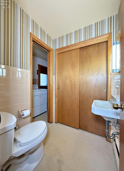 96 Lindsay Avenue, Tiffin, 44883, 3 Bedrooms Bedrooms, ,2 BathroomsBathrooms,Residential,For Sale,Lindsay,20260945