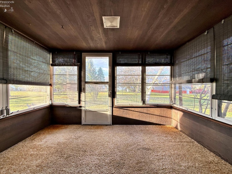 96 Lindsay Avenue, Tiffin, 44883, 3 Bedrooms Bedrooms, ,2 BathroomsBathrooms,Residential,For Sale,Lindsay,20260945