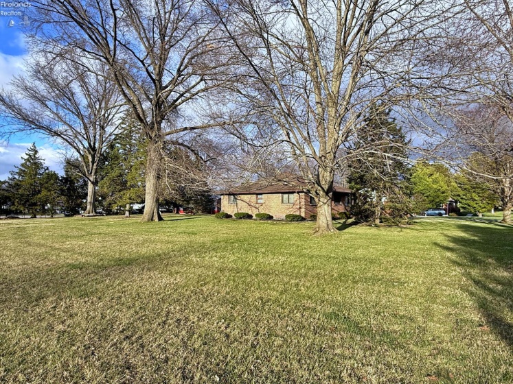 96 Lindsay Avenue, Tiffin, 44883, 3 Bedrooms Bedrooms, ,2 BathroomsBathrooms,Residential,For Sale,Lindsay,20260945