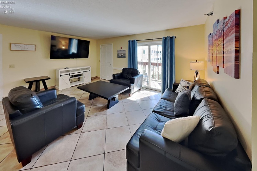 1230 Tri-motor, Put-In-Bay, 43456, 2 Bedrooms Bedrooms, ,2 BathroomsBathrooms,Residential,For Sale,Tri-motor,20260971