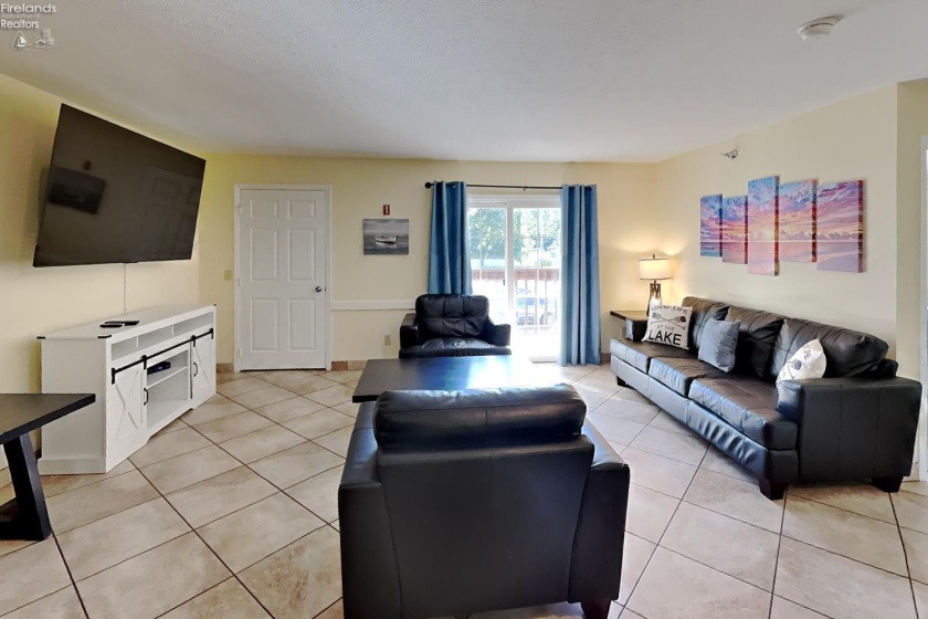 1230 Tri-motor, Put-In-Bay, 43456, 2 Bedrooms Bedrooms, ,2 BathroomsBathrooms,Residential,For Sale,Tri-motor,20260971
