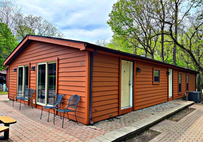 1627 Starboard Trail, Put-In-Bay, 43456, 3 Bedrooms Bedrooms, ,2 BathroomsBathrooms,Residential,For Sale,Starboard,20260970