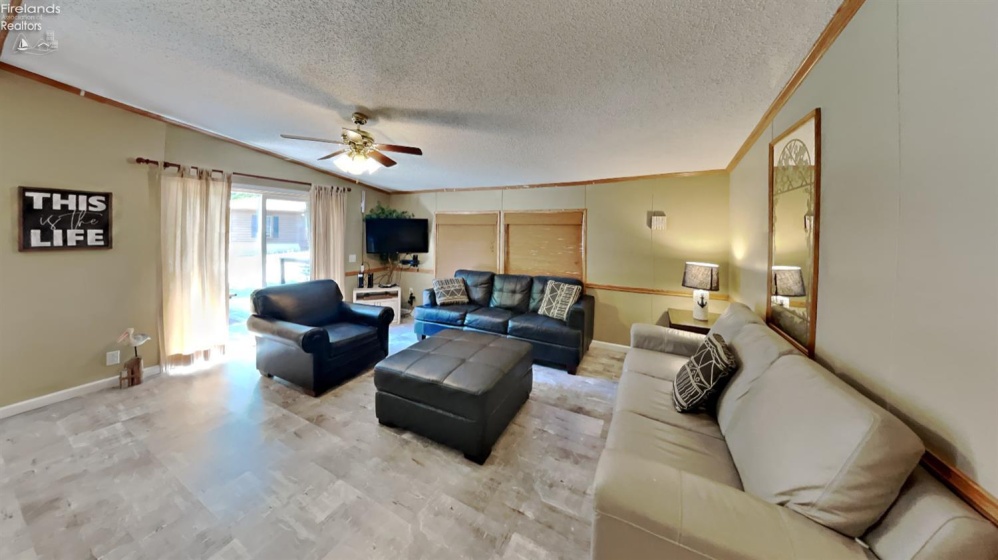 1640 Hazards Alley, Put-In-Bay, 43456, 3 Bedrooms Bedrooms, ,2 BathroomsBathrooms,Residential,For Sale,Hazards Alley,20260969