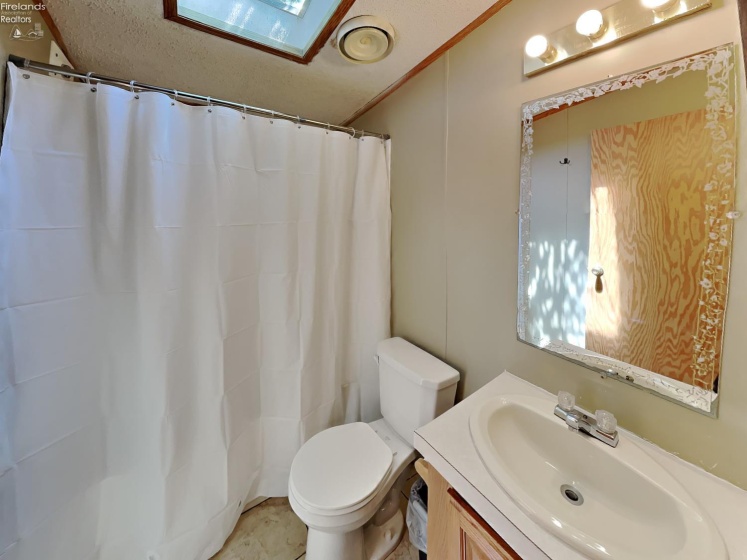 1640 Hazards Alley, Put-In-Bay, 43456, 3 Bedrooms Bedrooms, ,2 BathroomsBathrooms,Residential,For Sale,Hazards Alley,20260969