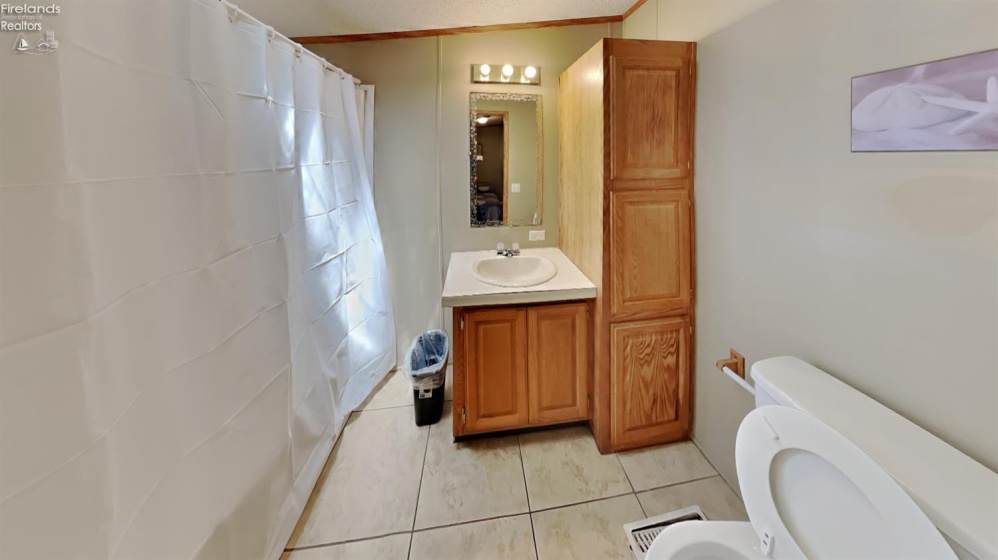 1640 Hazards Alley, Put-In-Bay, 43456, 3 Bedrooms Bedrooms, ,2 BathroomsBathrooms,Residential,For Sale,Hazards Alley,20260969