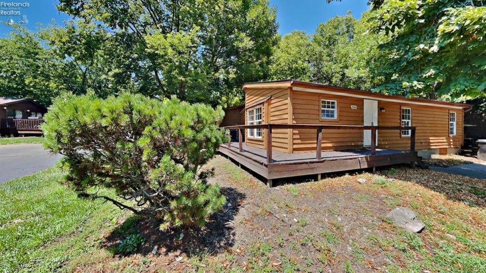 1640 Hazards Alley, Put-In-Bay, 43456, 3 Bedrooms Bedrooms, ,2 BathroomsBathrooms,Residential,For Sale,Hazards Alley,20260969