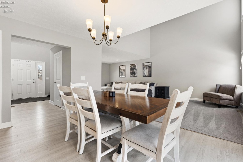 3712 Delwood Drive, Port Clinton, 43452, 3 Bedrooms Bedrooms, ,3 BathroomsBathrooms,Residential,For Sale,Delwood,20260881