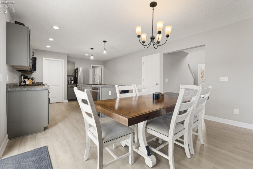 3712 Delwood Drive, Port Clinton, 43452, 3 Bedrooms Bedrooms, ,3 BathroomsBathrooms,Residential,For Sale,Delwood,20260881