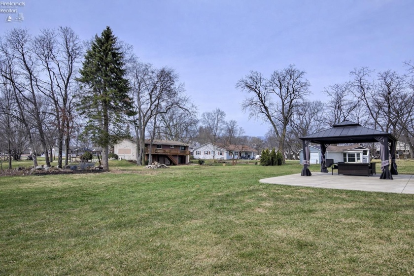 3712 Delwood Drive, Port Clinton, 43452, 3 Bedrooms Bedrooms, ,3 BathroomsBathrooms,Residential,For Sale,Delwood,20260881