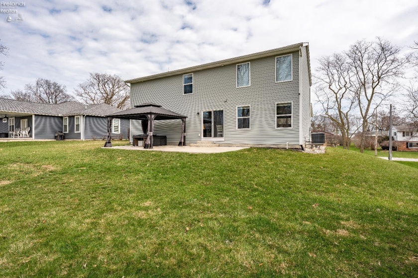 3712 Delwood Drive, Port Clinton, 43452, 3 Bedrooms Bedrooms, ,3 BathroomsBathrooms,Residential,For Sale,Delwood,20260881