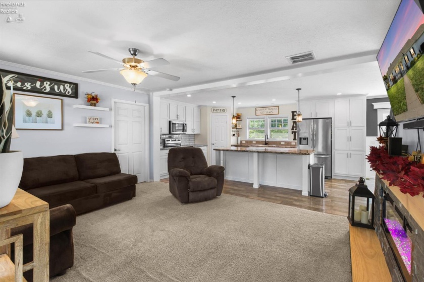 101 Nathan Drive, Clyde, 43410, 3 Bedrooms Bedrooms, ,2 BathroomsBathrooms,Residential,For Sale,Nathan,20260615