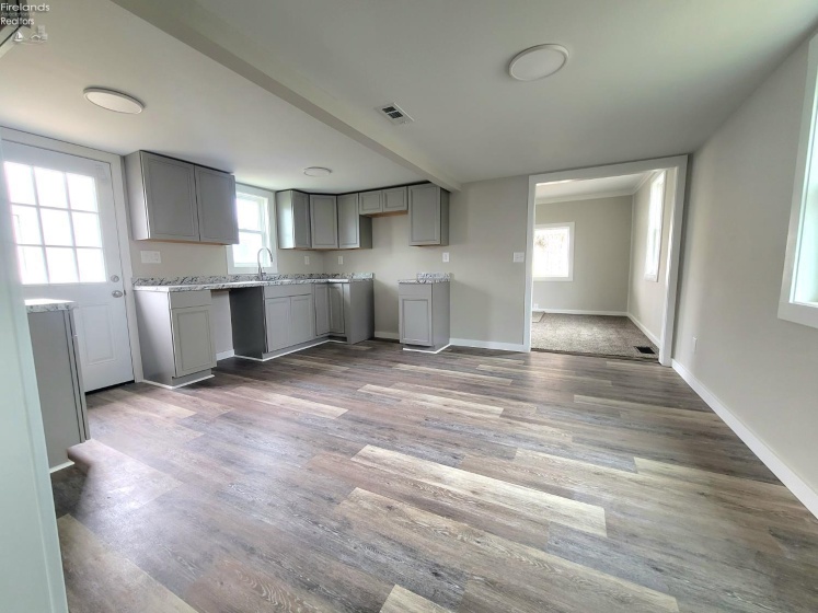 748 S. Front, Fremont, 43420, 3 Bedrooms Bedrooms, ,1 BathroomBathrooms,Residential,For Sale,S. Front,20260937