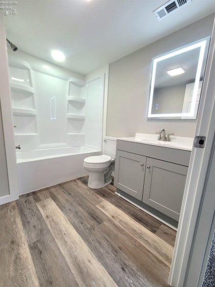 748 S. Front, Fremont, 43420, 3 Bedrooms Bedrooms, ,1 BathroomBathrooms,Residential,For Sale,S. Front,20260937