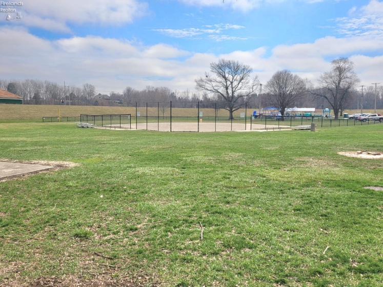 748 S. Front, Fremont, 43420, 3 Bedrooms Bedrooms, ,1 BathroomBathrooms,Residential,For Sale,S. Front,20260937