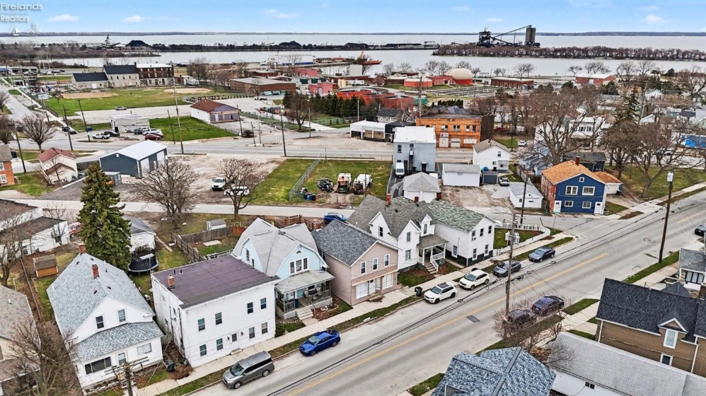 630 6th Street, Port Clinton, 43452, ,Multiple Units,For Sale,6th,20260984