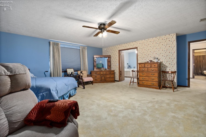 5804 McCartney Road, Sandusky, 44870, 3 Bedrooms Bedrooms, ,3 BathroomsBathrooms,Residential,For Sale,McCartney,20260997