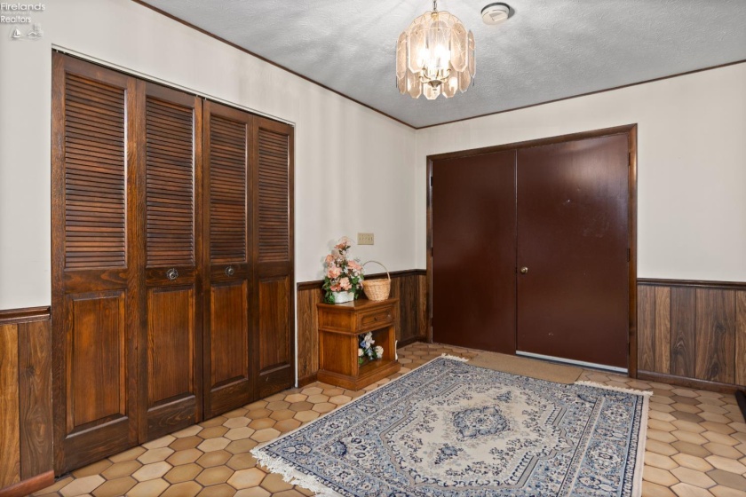 5804 McCartney Road, Sandusky, 44870, 3 Bedrooms Bedrooms, ,3 BathroomsBathrooms,Residential,For Sale,McCartney,20260997