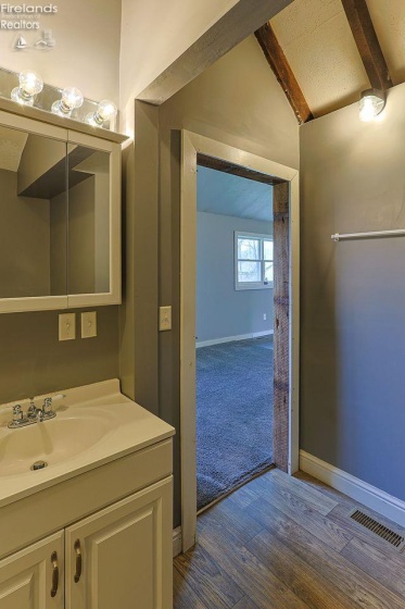 250 Woodlawn Avenue, Norwalk, 44857, 2 Bedrooms Bedrooms, ,1 BathroomBathrooms,Residential,For Sale,Woodlawn,20260986