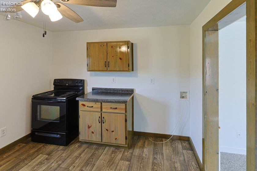 250 Woodlawn Avenue, Norwalk, 44857, 2 Bedrooms Bedrooms, ,1 BathroomBathrooms,Residential,For Sale,Woodlawn,20260986