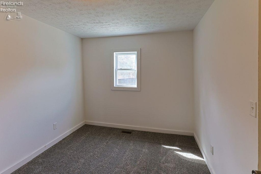 250 Woodlawn Avenue, Norwalk, 44857, 2 Bedrooms Bedrooms, ,1 BathroomBathrooms,Residential,For Sale,Woodlawn,20260986