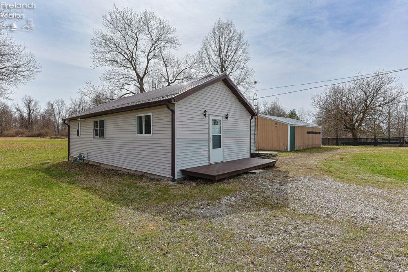 250 Woodlawn Avenue, Norwalk, 44857, 2 Bedrooms Bedrooms, ,1 BathroomBathrooms,Residential,For Sale,Woodlawn,20260986