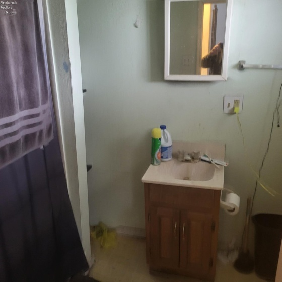 105 Maple Street, Willard, 44890, 2 Bedrooms Bedrooms, ,1 BathroomBathrooms,Residential,For Sale,Maple,20260988