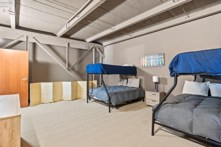 401 Shoreline Drive, Sandusky, 44870, 3 Bedrooms Bedrooms, ,2 BathroomsBathrooms,Residential,For Sale,Shoreline,20260878