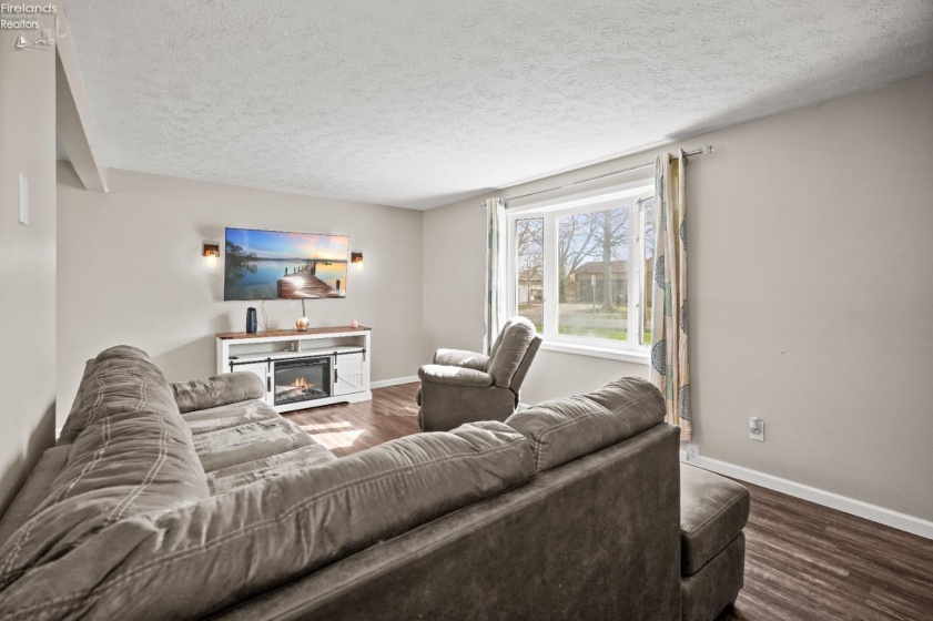 49 Hillcrest Drive, Willard, 44890, 3 Bedrooms Bedrooms, ,2 BathroomsBathrooms,Residential,For Sale,Hillcrest,20260948