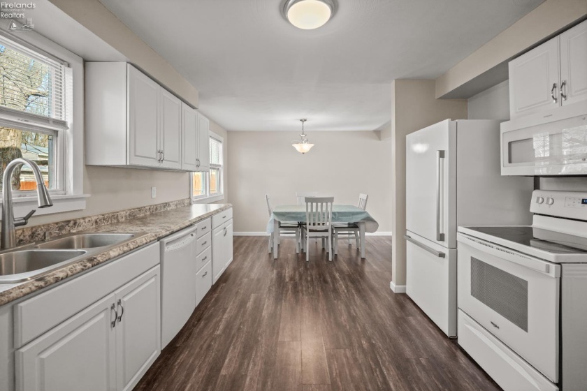 49 Hillcrest Drive, Willard, 44890, 3 Bedrooms Bedrooms, ,2 BathroomsBathrooms,Residential,For Sale,Hillcrest,20260948