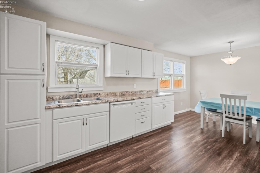 49 Hillcrest Drive, Willard, 44890, 3 Bedrooms Bedrooms, ,2 BathroomsBathrooms,Residential,For Sale,Hillcrest,20260948