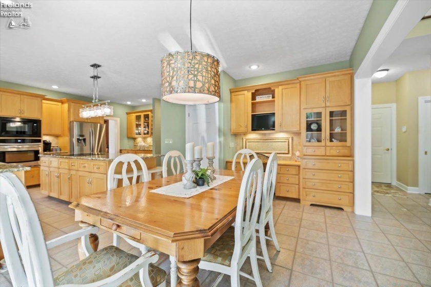 2440 Wyandot Rd., Bucyrus, 44820, 4 Bedrooms Bedrooms, ,4 BathroomsBathrooms,Residential,For Sale,Wyandot Rd.,20261003