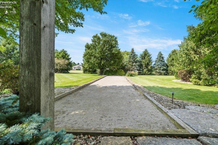 2440 Wyandot Rd., Bucyrus, 44820, 4 Bedrooms Bedrooms, ,4 BathroomsBathrooms,Residential,For Sale,Wyandot Rd.,20261003