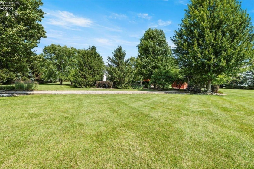 2440 Wyandot Rd., Bucyrus, 44820, 4 Bedrooms Bedrooms, ,4 BathroomsBathrooms,Residential,For Sale,Wyandot Rd.,20261003