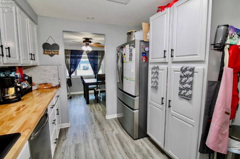 3117 Bayview Lane, Sandusky, 44870, 3 Bedrooms Bedrooms, ,2 BathroomsBathrooms,Residential,For Sale,Bayview,20260996