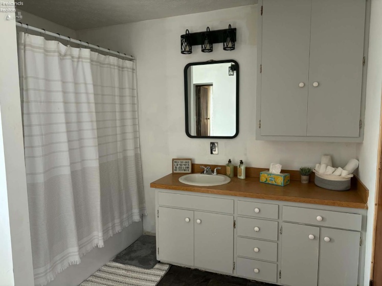 34 Jefferson Street, Bloomville, 44818, 3 Bedrooms Bedrooms, ,1 BathroomBathrooms,Residential,For Sale,Jefferson,20261004