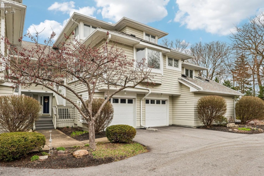 608 Monument View, Marblehead, 43440, 2 Bedrooms Bedrooms, ,3 BathroomsBathrooms,Residential,For Sale,Monument View,20260990
