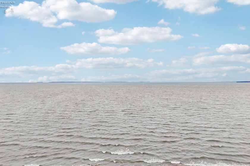 608 Monument View, Marblehead, 43440, 2 Bedrooms Bedrooms, ,3 BathroomsBathrooms,Residential,For Sale,Monument View,20260990