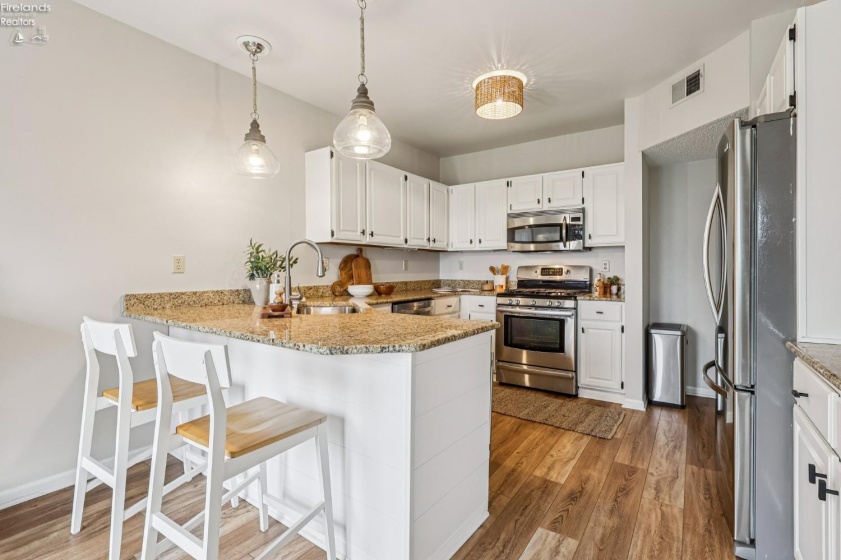 608 Monument View, Marblehead, 43440, 2 Bedrooms Bedrooms, ,3 BathroomsBathrooms,Residential,For Sale,Monument View,20260990