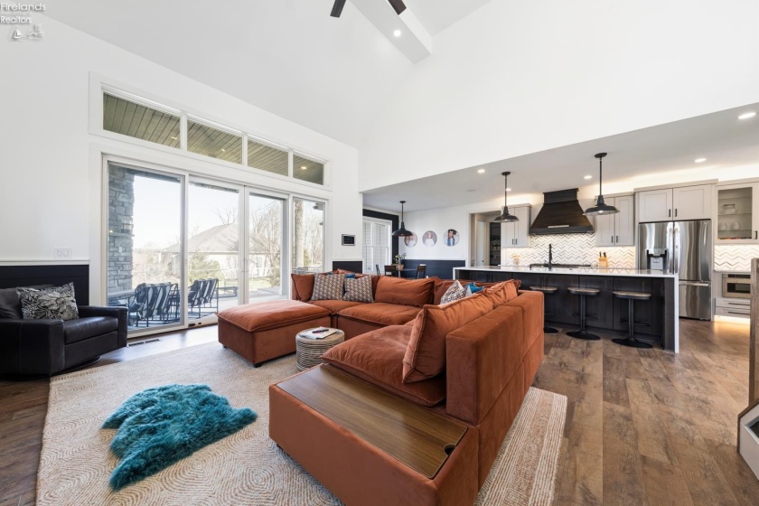 5031 Blue Teal Drive, Port Clinton, 43452, 4 Bedrooms Bedrooms, ,4 BathroomsBathrooms,Residential,For Sale,Blue Teal,20260891