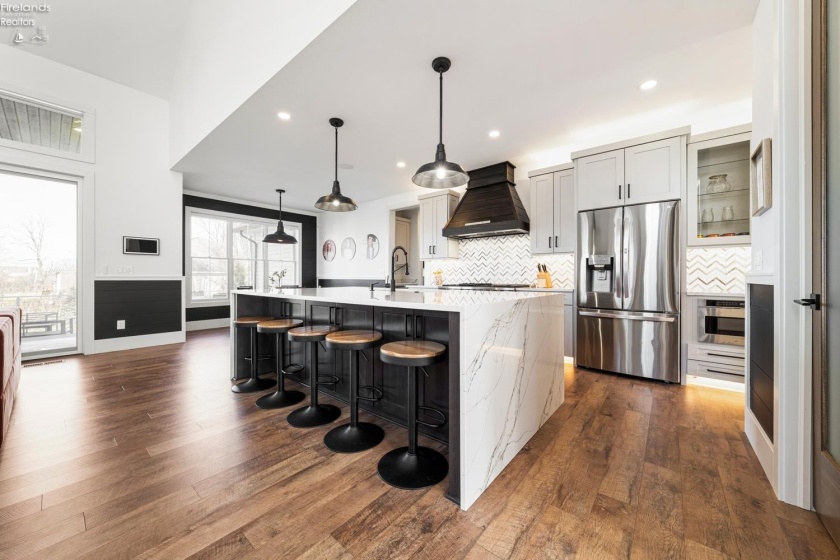 5031 Blue Teal Drive, Port Clinton, 43452, 4 Bedrooms Bedrooms, ,4 BathroomsBathrooms,Residential,For Sale,Blue Teal,20260891