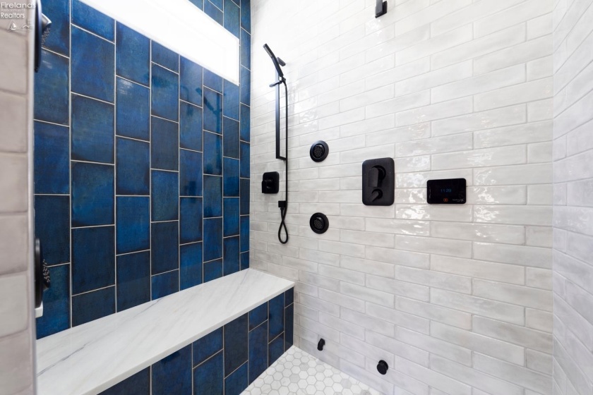 5031 Blue Teal Drive, Port Clinton, 43452, 4 Bedrooms Bedrooms, ,4 BathroomsBathrooms,Residential,For Sale,Blue Teal,20260891