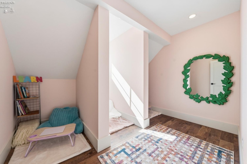 5031 Blue Teal Drive, Port Clinton, 43452, 4 Bedrooms Bedrooms, ,4 BathroomsBathrooms,Residential,For Sale,Blue Teal,20260891